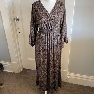 Lapogee Bell Sleeve Boho Elastic Waist Earthy Maxi Dress, size L